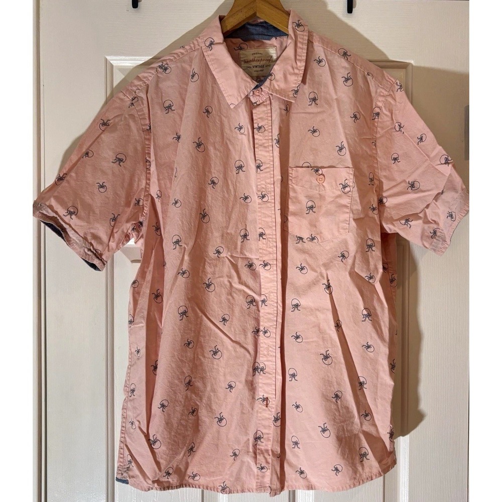 Weatherproof Vintage Men's XL Woven Short Sleeve Button-Up Shirt Pink Coconuts